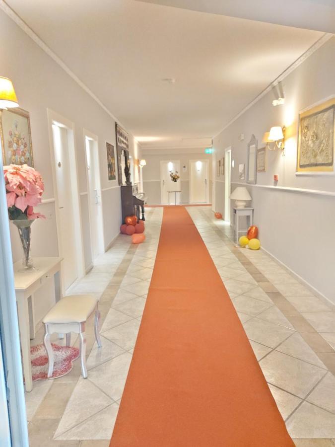 Hotel Caribe Casalnuovo Di Napoli Dış mekan fotoğraf
