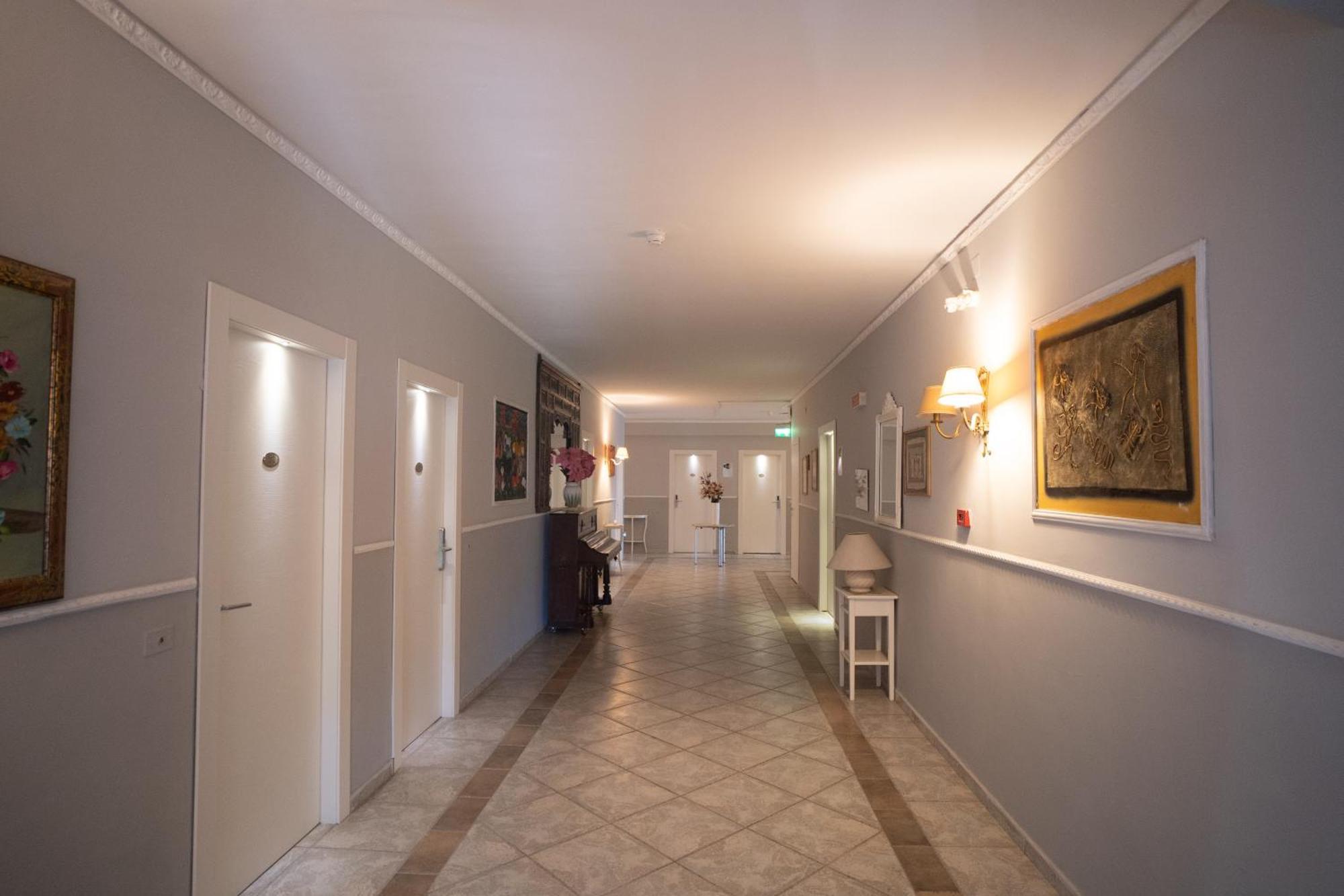 Hotel Caribe Casalnuovo Di Napoli Dış mekan fotoğraf